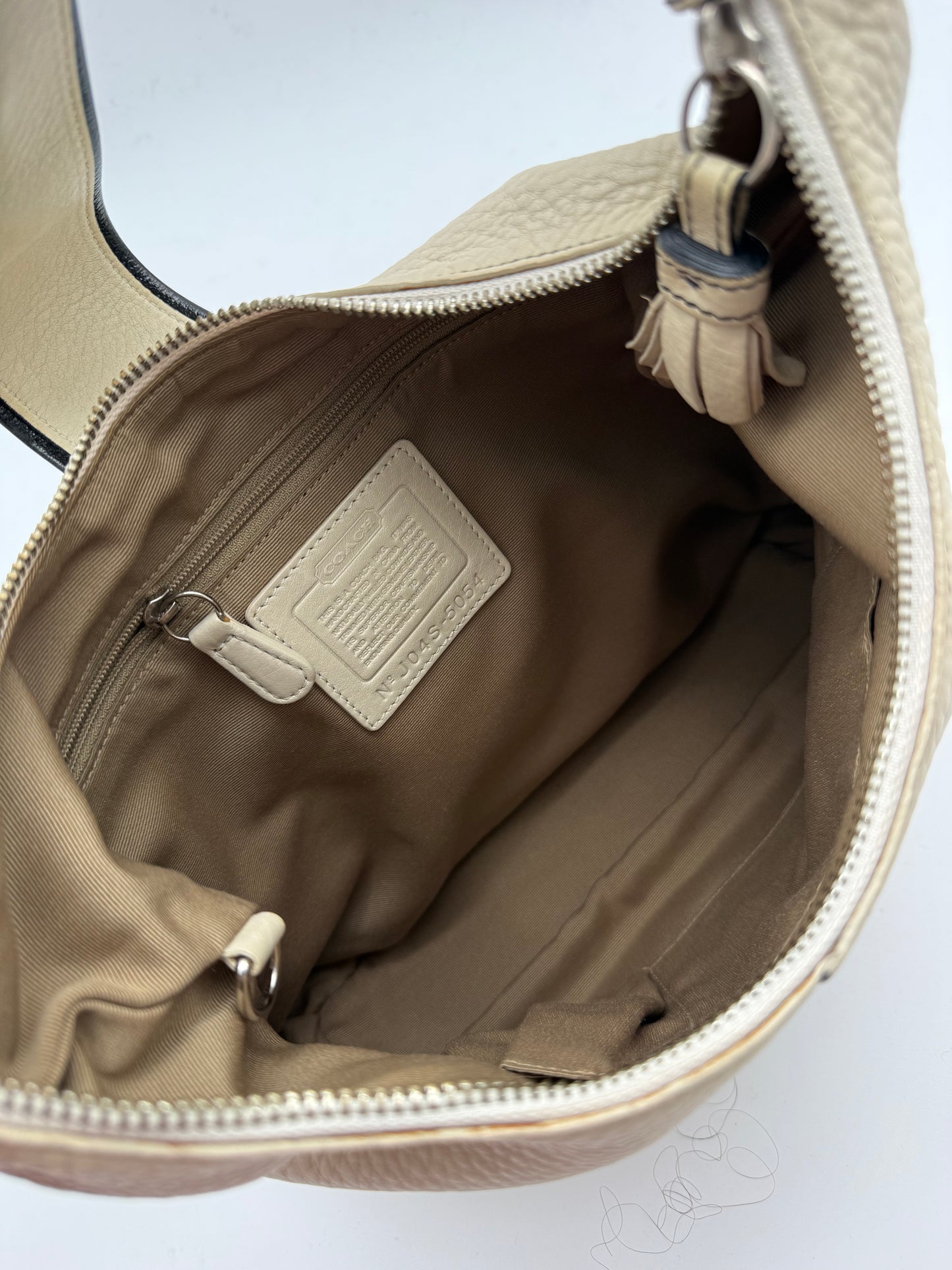 Coach Buckle Hobo Shoulder bag