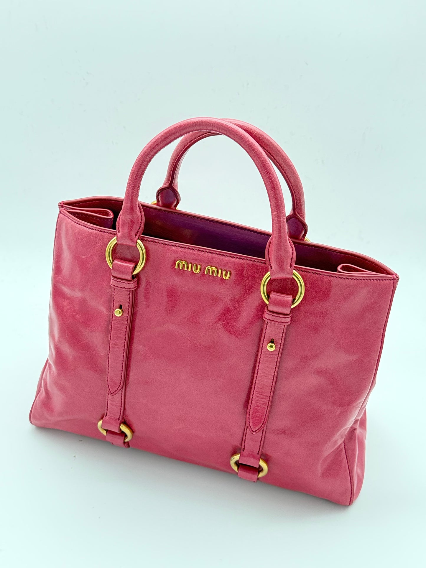 Miu Miu Vitello Handbag in Peonia Pink