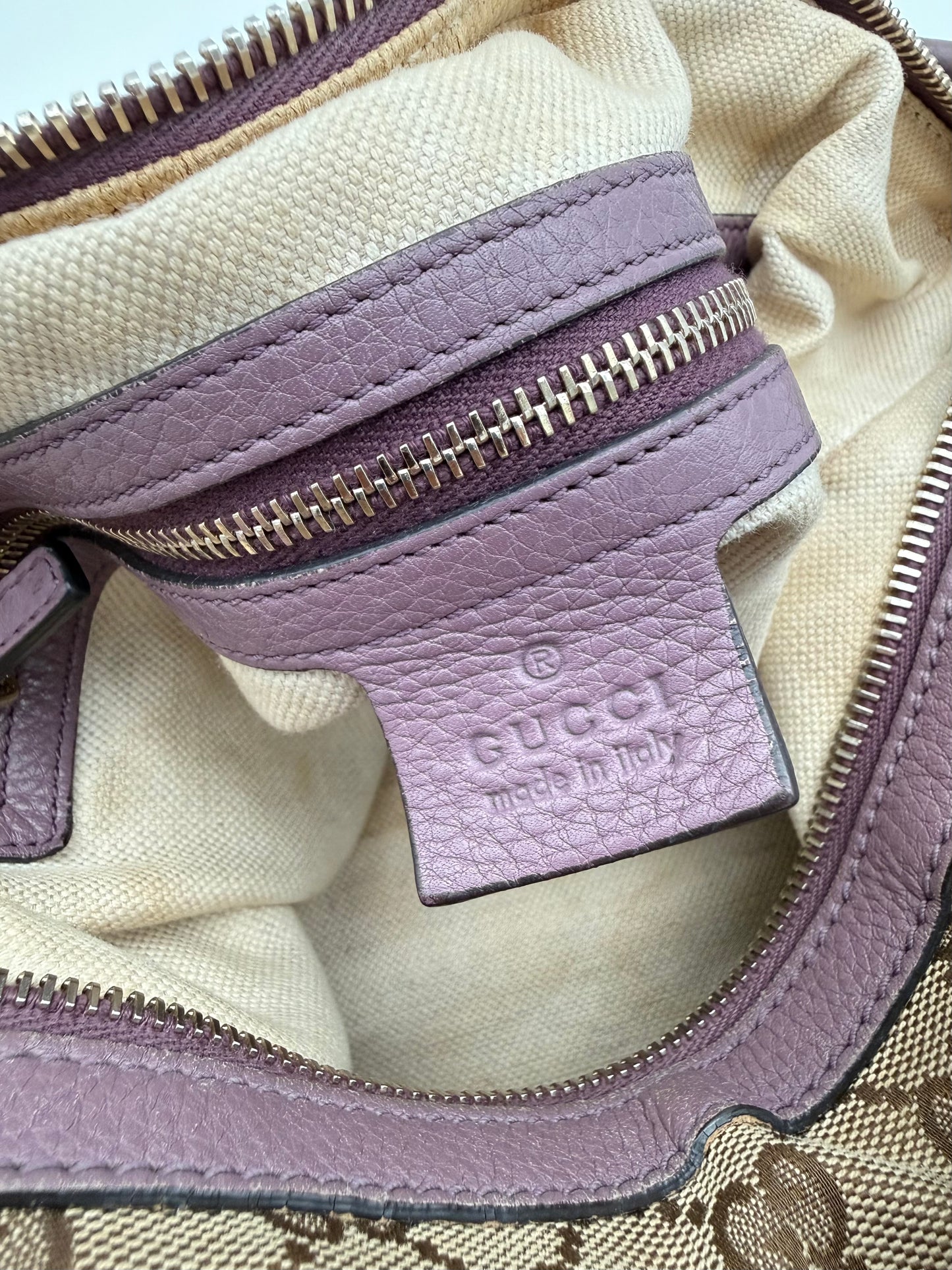 Gucci GG Canvas Hobo Bag in Mauve Leather