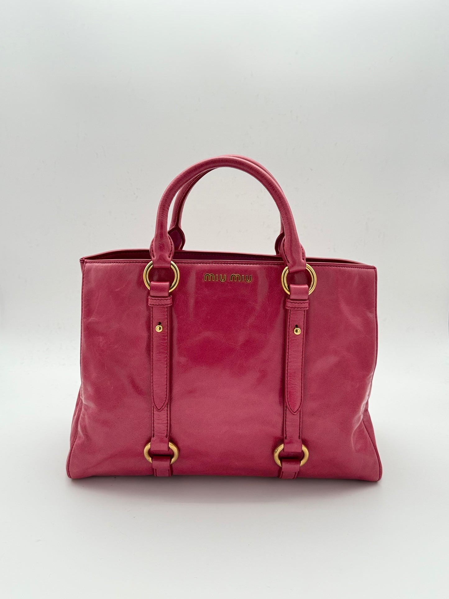 Miu Miu Vitello Handbag in Peonia Pink