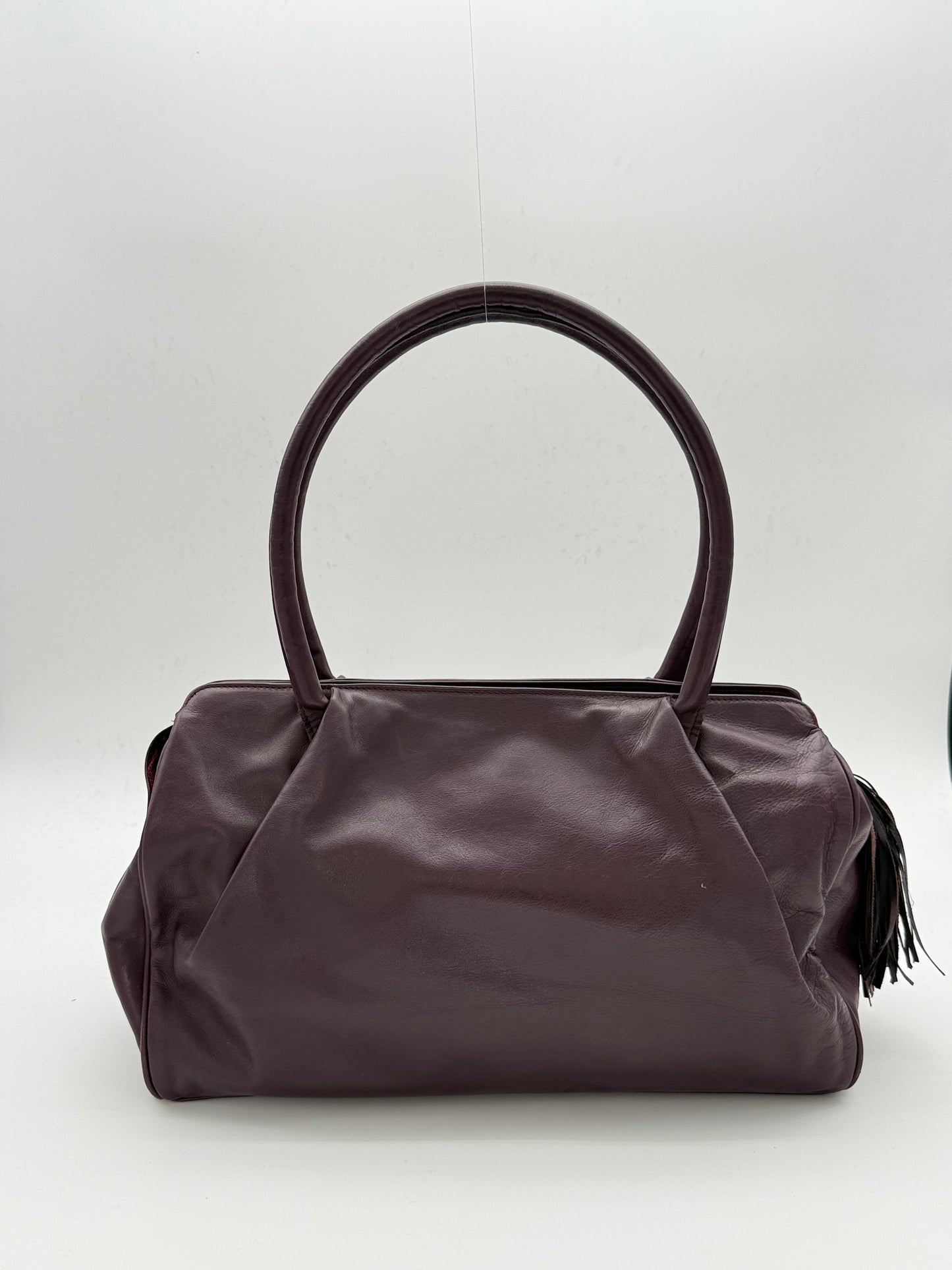 Fendi Shoulder Bag in Dark Burgundy Leather