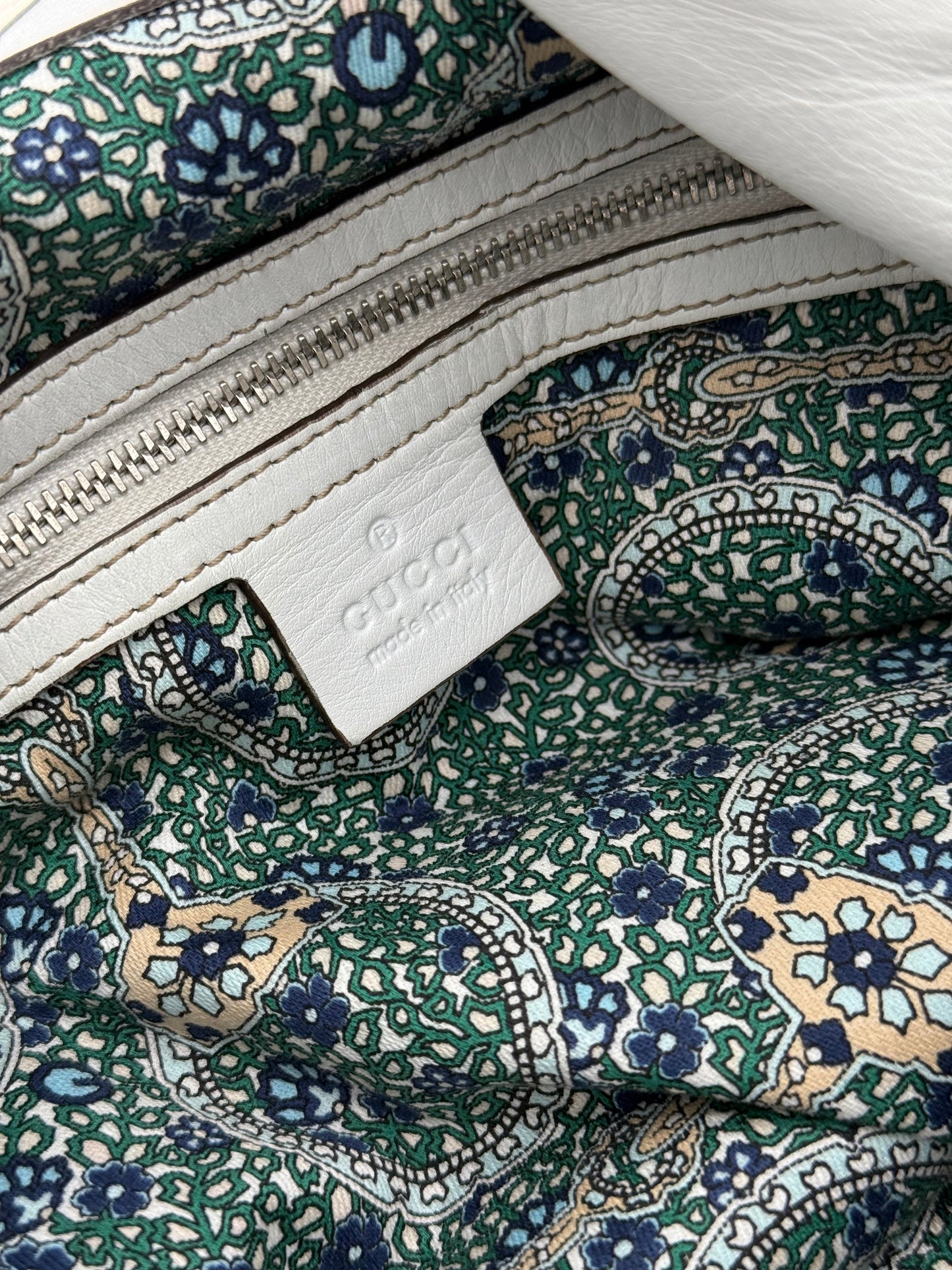 Gucci Indy Large White Leather Bag