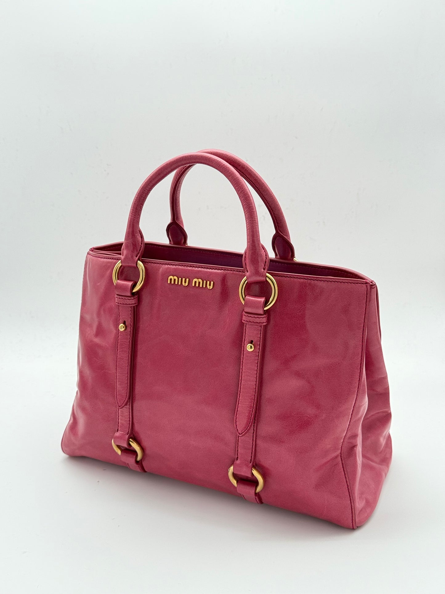 Miu Miu Vitello Handbag in Peonia Pink