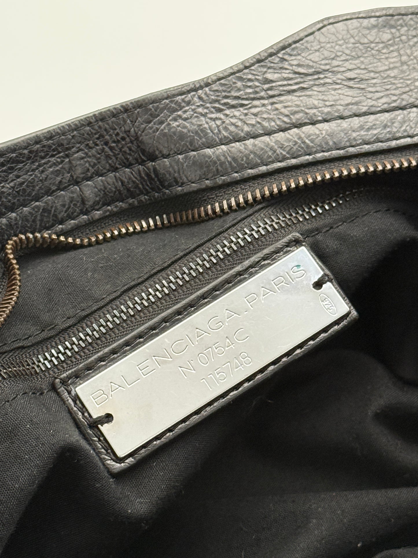 Balenciaga Classic City Bag – Black